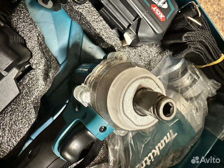 Makita 2 v 1