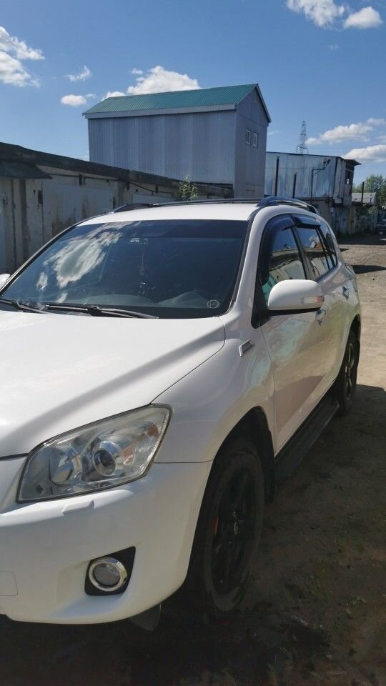 Toyota RAV4: фото владельца
