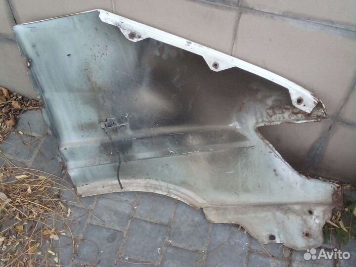 Крыло переднее левое 2.9 тди