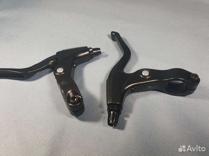 Тормозные алюминиевые ручки (цена за пару) новые