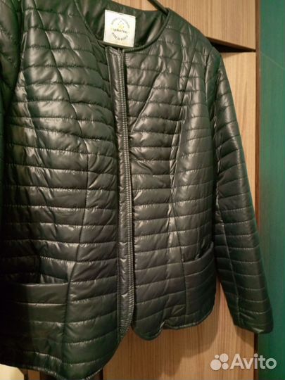 Курточка Деми новая