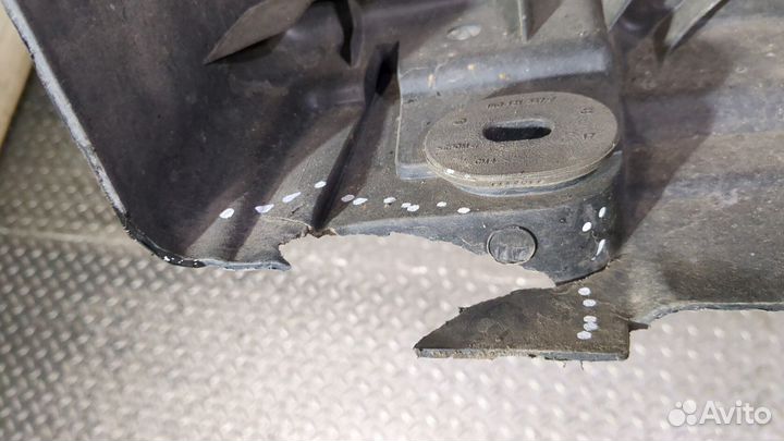 Рамка передняя Volkswagen Passat 6, 2010