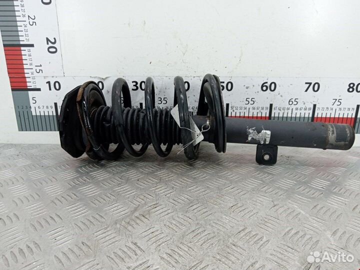 Стойка для Peugeot-Citroen Picasso