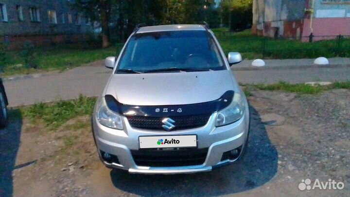 Suzuki SX4, 2010