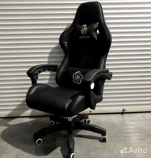 Компьютерный стул игровой