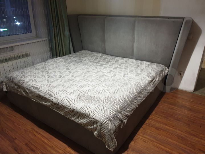 2-к. квартира, 70 м², 5/15 эт.