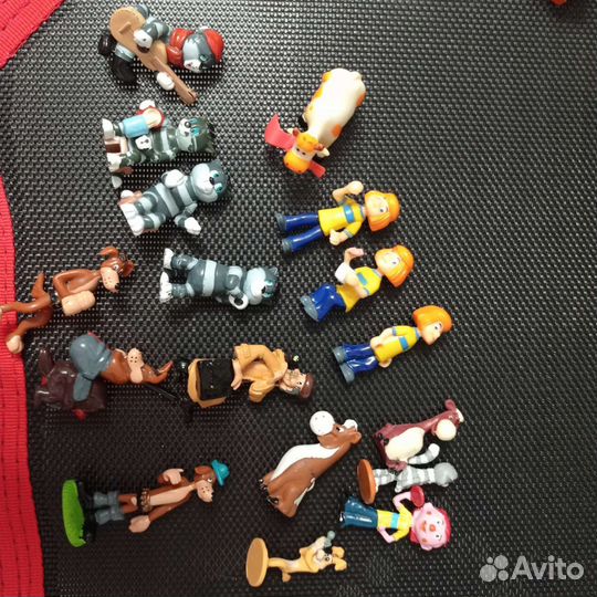 Игрушки из киндер