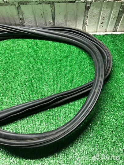 Уплотнитель проема двери багажника Bmw X5 E70 2009