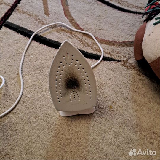 Паровой утюг Philips