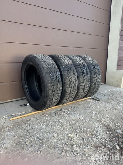 Nokian Tyres Hakkapeliitta 7 205/60 R16