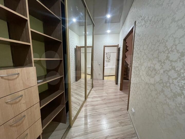 3-к. квартира, 64,8 м², 1/9 эт.