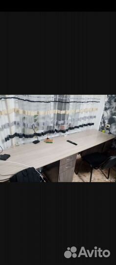 Письменный стол