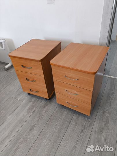 Тумба прикроватная бу 2шт