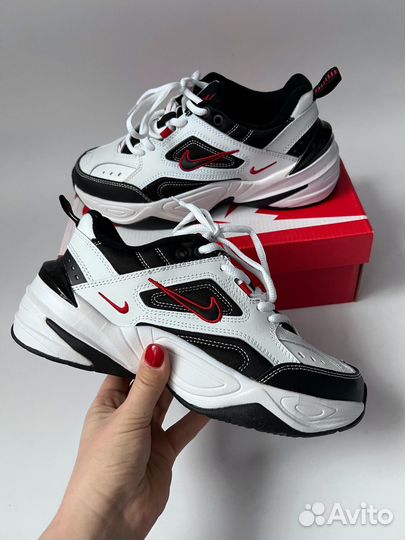 Nike m2k tekno