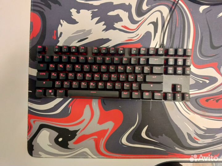 Игровая механическая клавиатура проводная