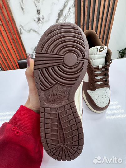 Кроссовки новые nike