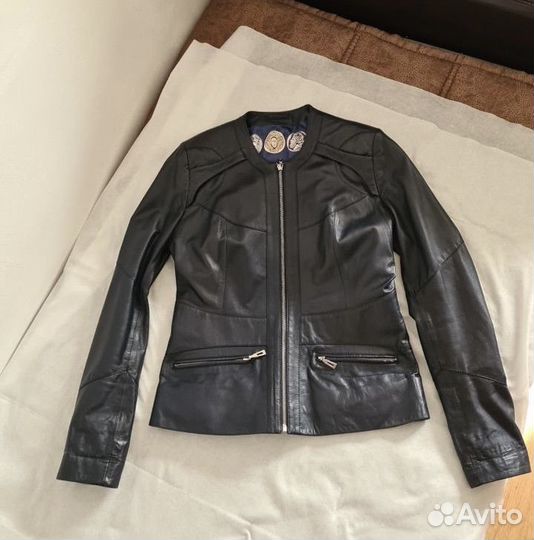 Куртка кожаная женская