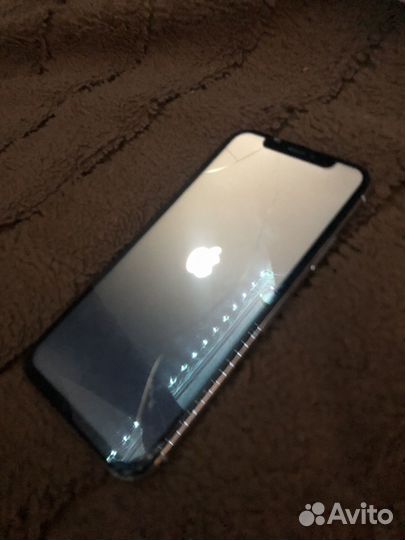 iPhone X, 64 ГБ