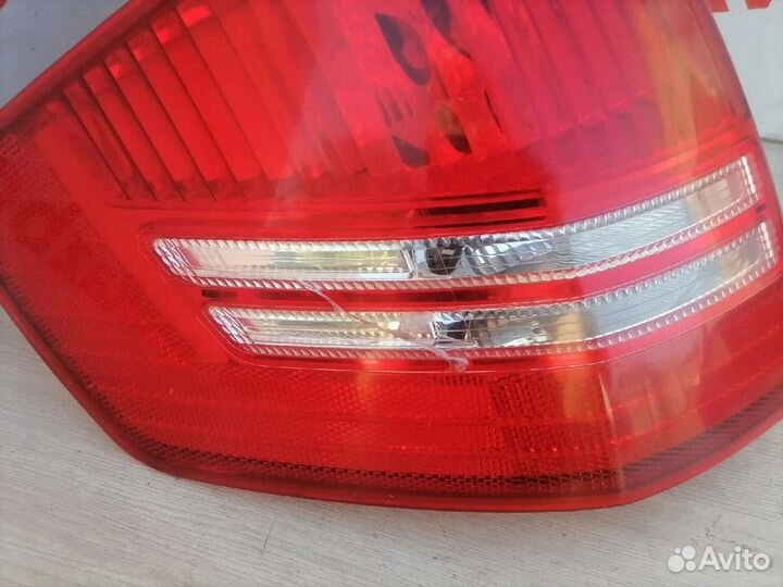 Фонарь задний левый Citroën C4