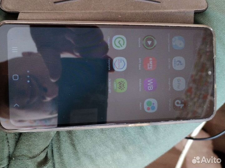 Мобильные телефоны бу Samsung а 12