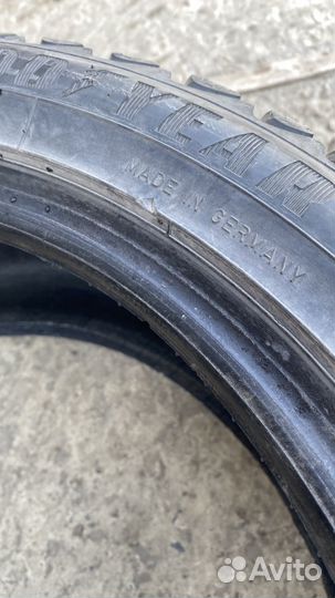 Goodyear UltraGrip 225/45 R17