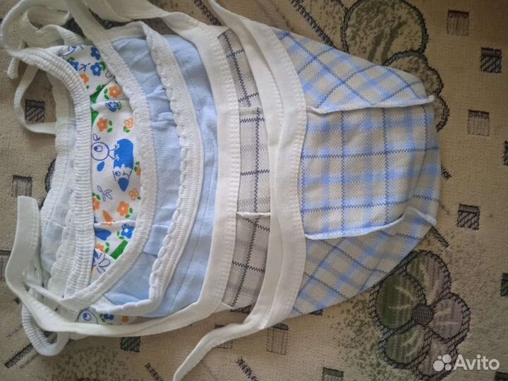 Шапочки, чепчики