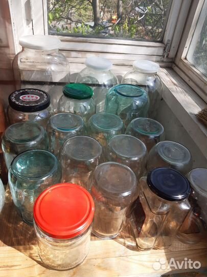 Банка стеклянная. Бесплатно. От 0,25л. до 5л