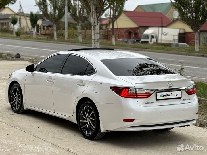 Lexus ES 2.0 AT, 2015, 109 000 км