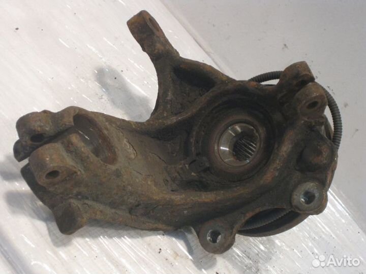 Кулак поворотный правый Ситроен С3 с ABS