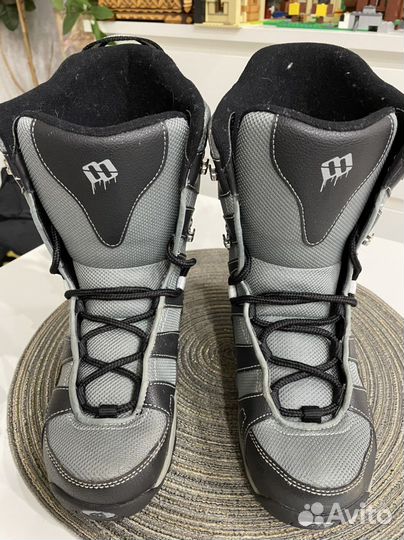 Сноубордические ботинки