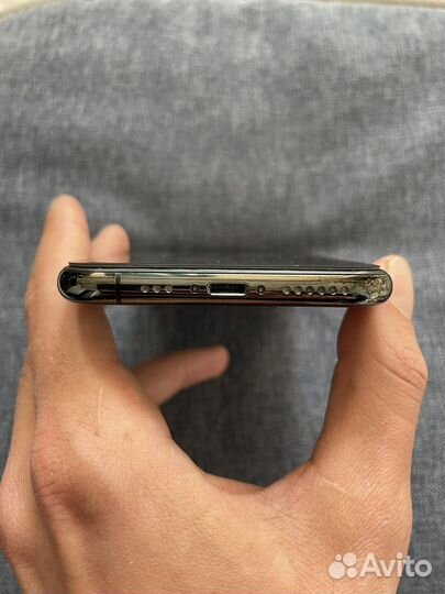 iPhone Xs, 64 ГБ