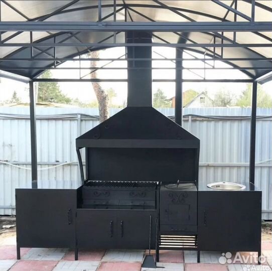 Мангальная зона и беседка