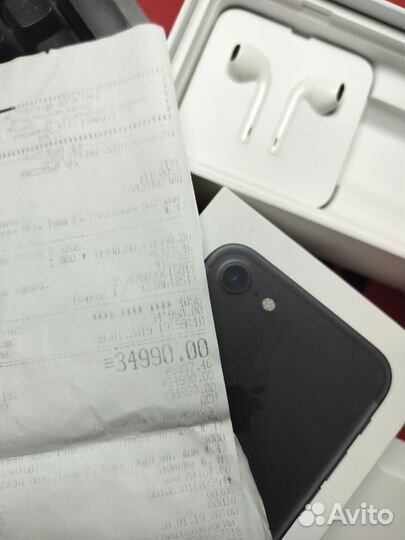 Телефон iPhone 7