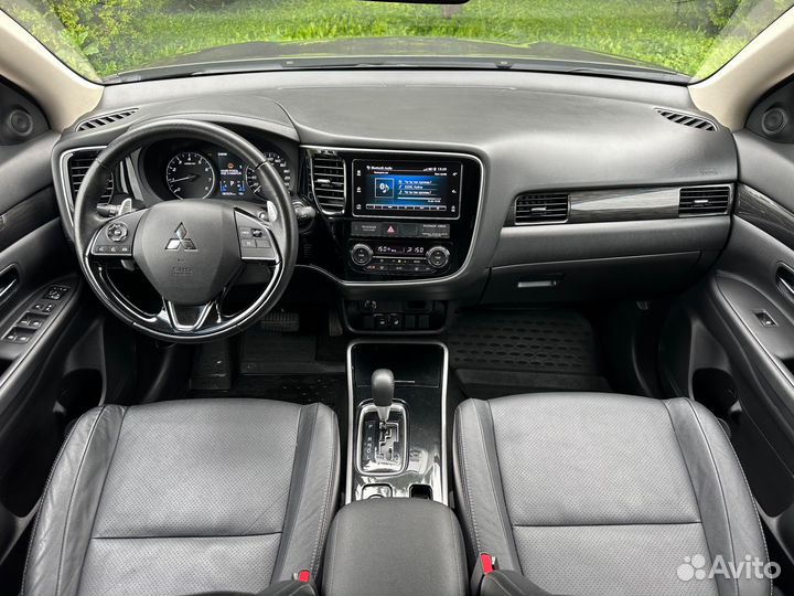 Mitsubishi Outlander 2.4 CVT, 2018, 86 000 км