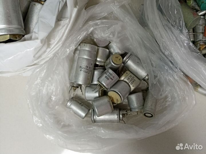 Радиодетали конденсаторы СССР коробкой