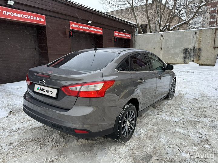 Ford Focus 1.6 МТ, 2012, 189 000 км