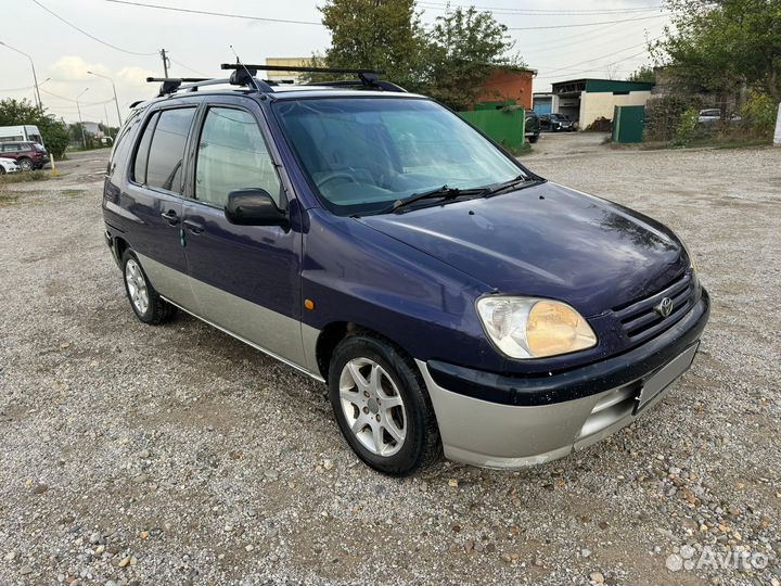 Toyota Raum 1.5 AT, 1997, 400 000 км