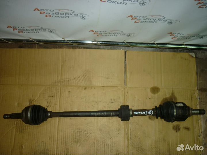 Полуось передняя правая Toyota Avensis II 2003-20