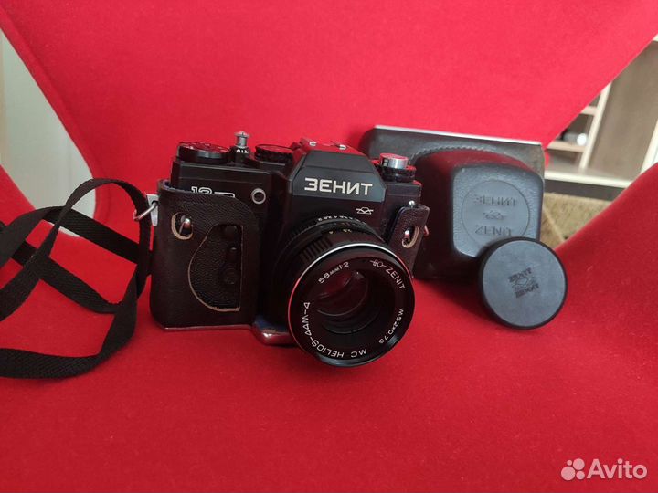 Плёночный фотоаппарат зенит-12сд с объективом