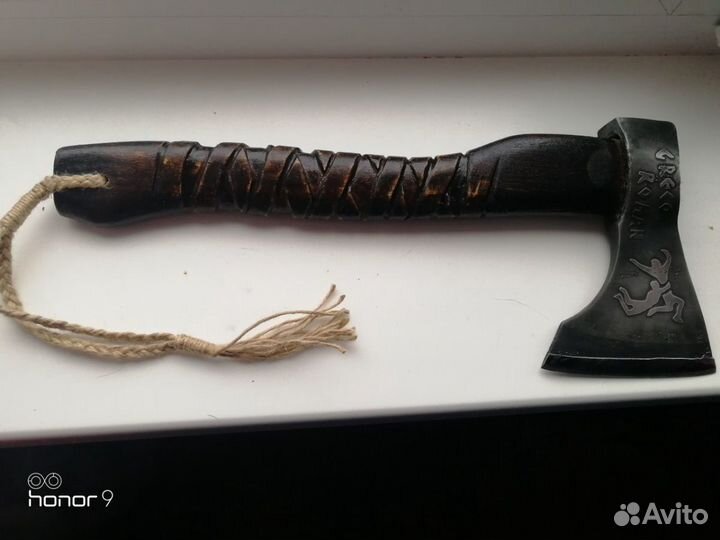 Топор ручной работы