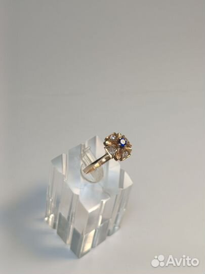 Золотое кольцо 585