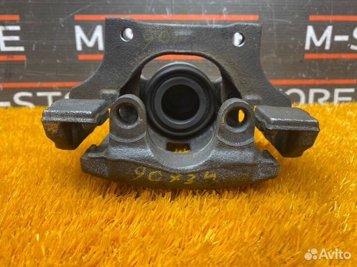 Суппорт задний правый Bmw 3-Series E90 N52B25A