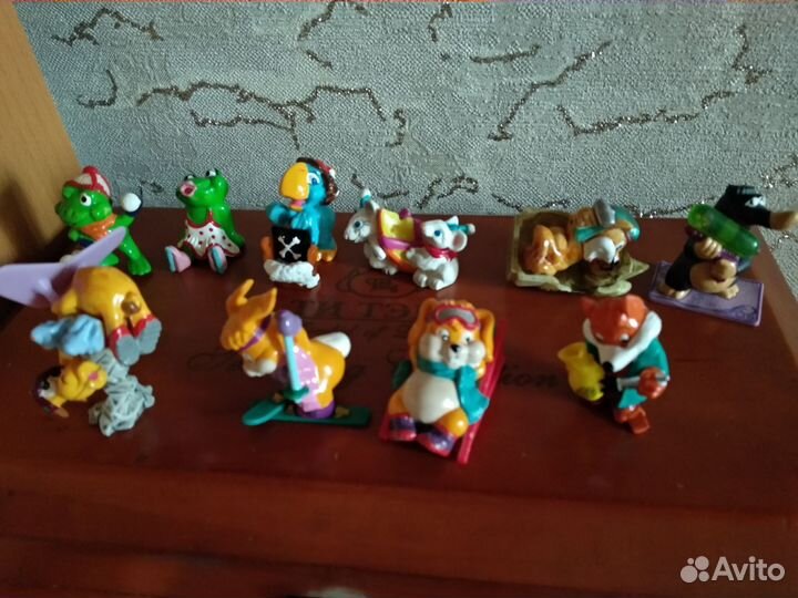 Игрушки из киндера. Разные