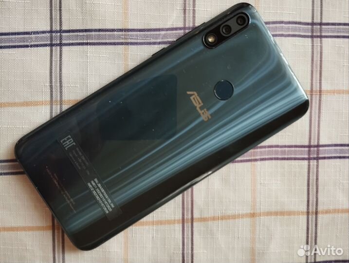 Asus zenfone max pro m2 zb631kl