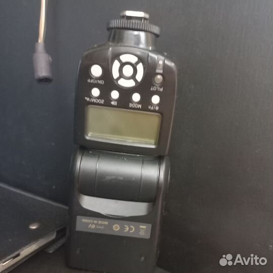 Вспышка Yongnuo YN565EX