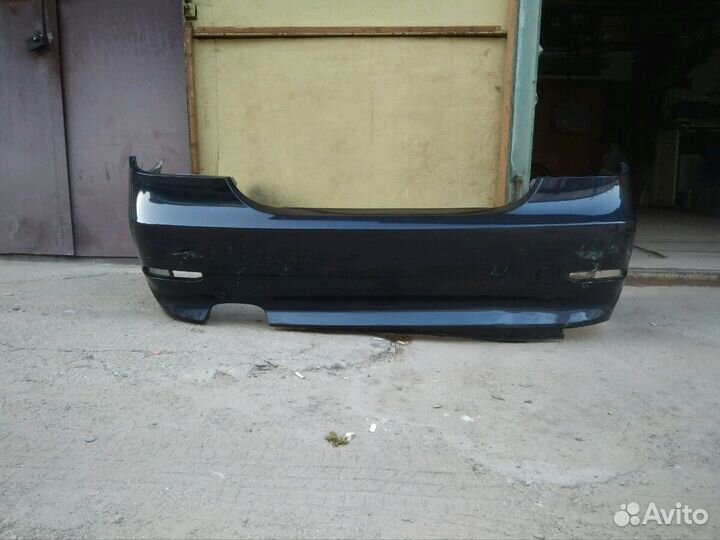 Задний бампер на BMW 5 E60, дорестайлинг