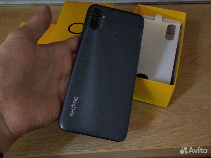 Realme c3 64гб