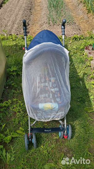 Прогулочная коляска трость