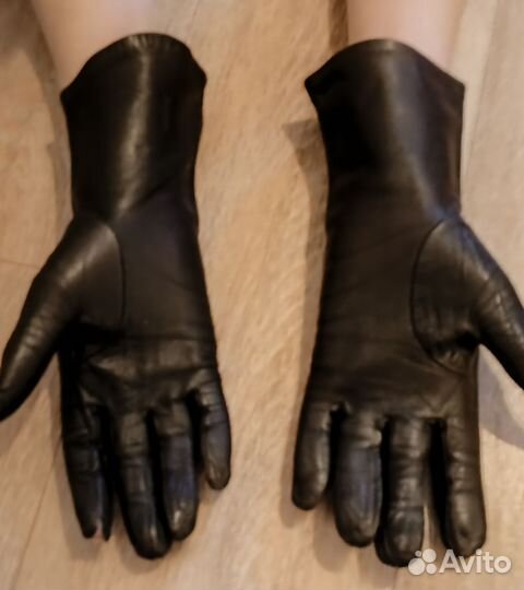 Перчатки женские кожаные