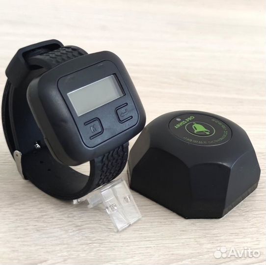 Комплект часы официанта и кнопка вызова персонала